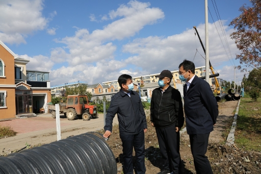 汤原农场有限公司领导到基层走访慰问并检查重点工作
